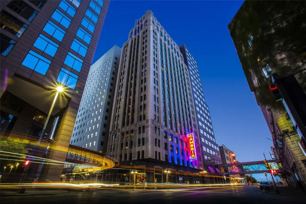 Renaissance Saint Elm Dallas Downtown Hotel